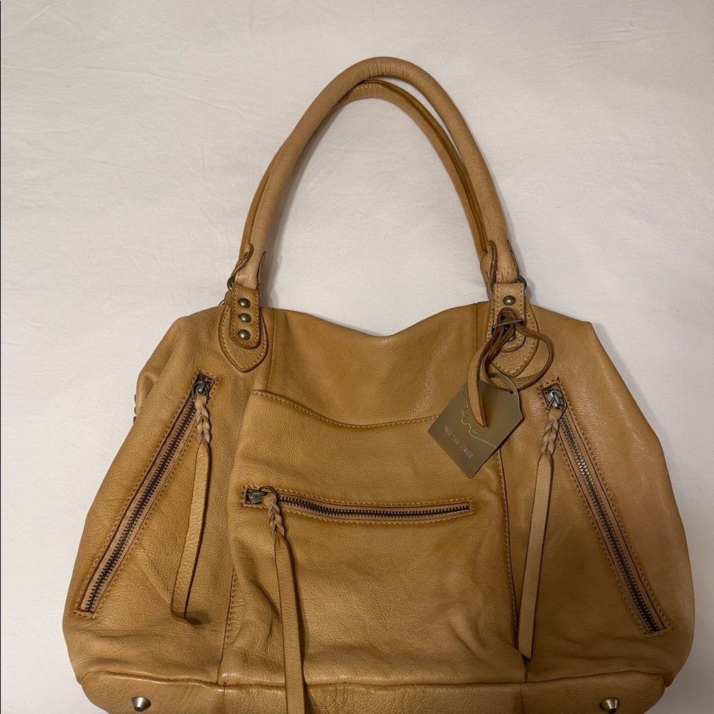 FREE PEOPLE LARGE EMERSON TOTE Tan Leather Tote Bag in Italian Straw